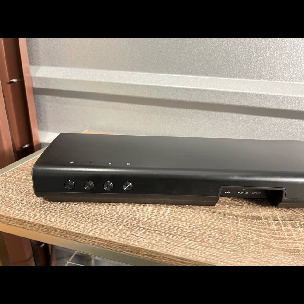 LG Soundbar - Picture 2 of 6